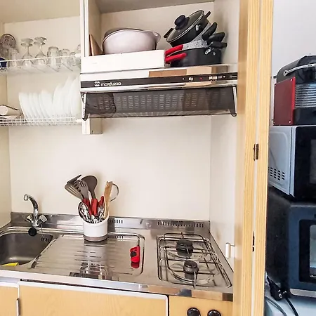 Casa Di Theo By Interhome Daire Giardini Naxos