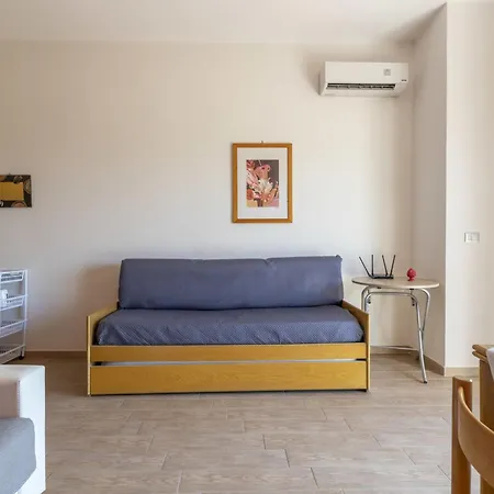 Daire Casa Di Theo By Interhome Giardini Naxos